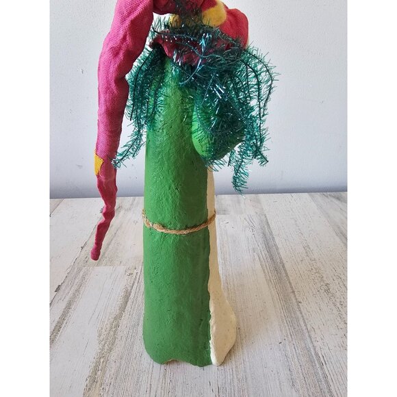 Vintage paper mache witch bone statue figurine shabby chic hat - Picture 4 of 9
